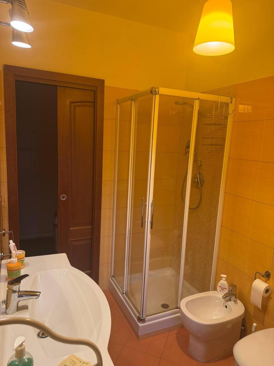 Отель Lili'S House Рим Экстерьер фото